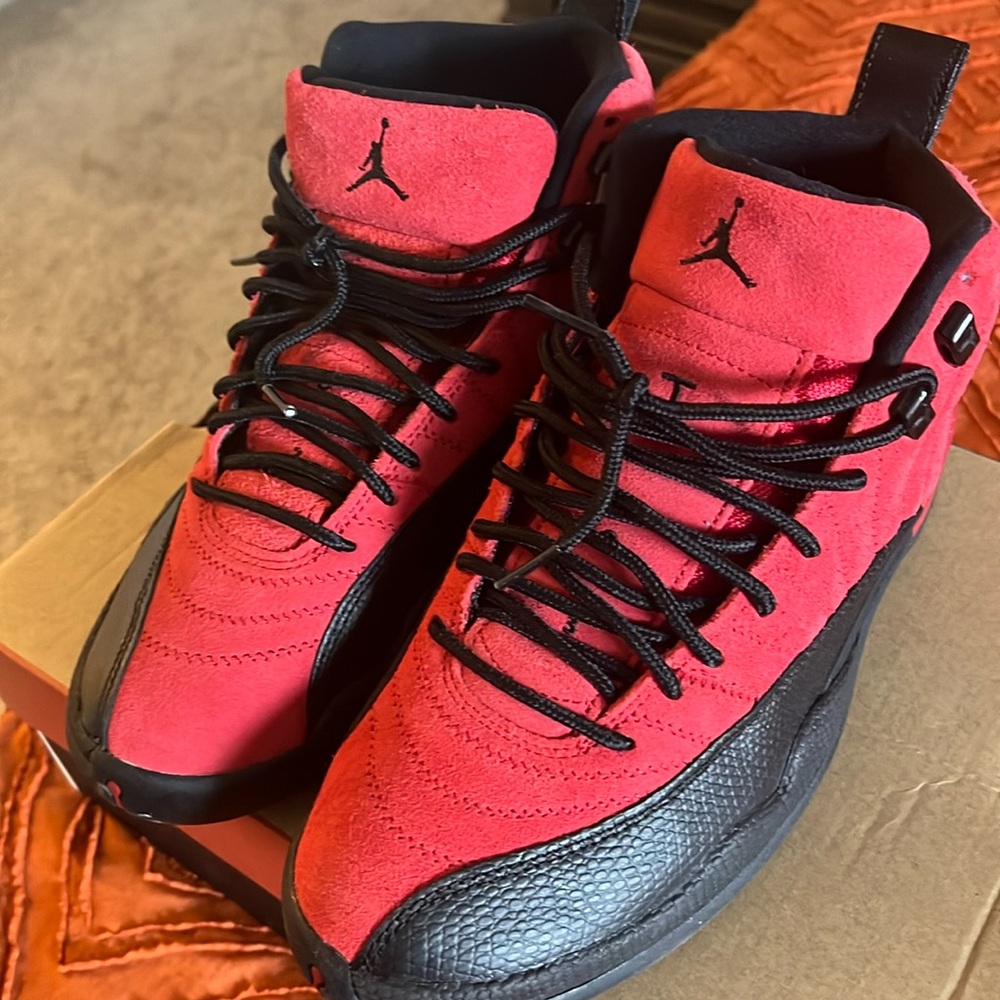 Jordan 12s